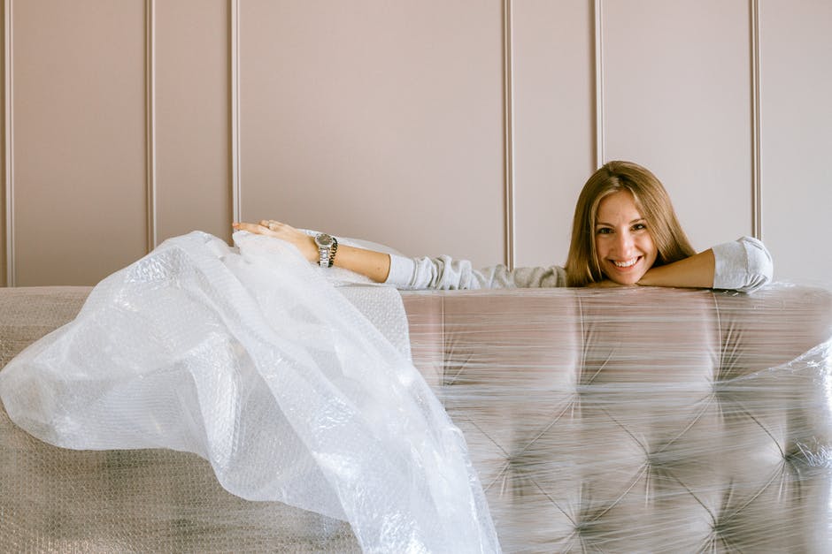 How To Stay Safe When Packing, Moving and Unpacking During Home Relocation