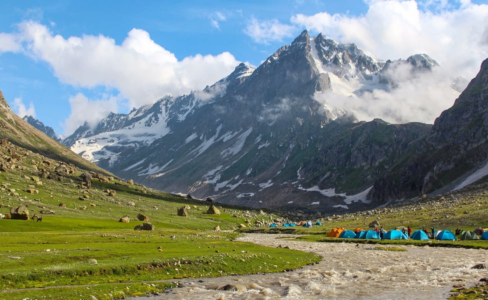 Best guest house Manali