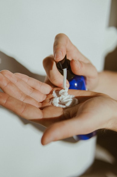 What Are the Best Sunscreens For Sensitive Skin Using Everyday